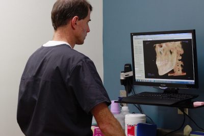 Dr. Scott Puckett oral surgeon